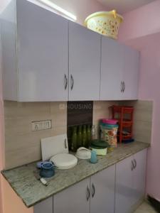 Kitchen Image of 2000 Sq.ft 3 BHK Apartment / Flat for rent in Arun Vihar, Sector 37 Noida for Rs. 45000