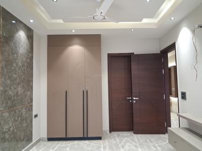 Bedroom Image of 2250 Sq.ft 4 BHK Builder Floor for sale in Paschim Vihar New Delhi for Rs. 46000000