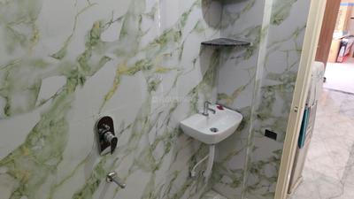 Bathroom Image of 650 Sq.ft 1 BHK Apartment / Flat for rent in Silicon City Indore for Rs. 17000