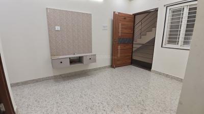 Living Room Image of 750 Sq.ft 1 BHK Apartment / Flat for rent in Kondapur Hyderabad for Rs. 17000