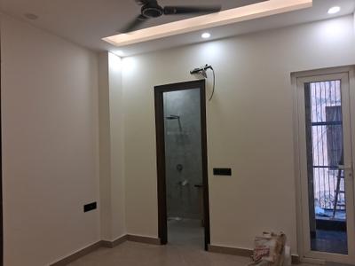 Bedroom Image of 1350 Sq.ft 3 BHK Builder Floor for sale in Paschim Vihar New Delhi for Rs. 28000000