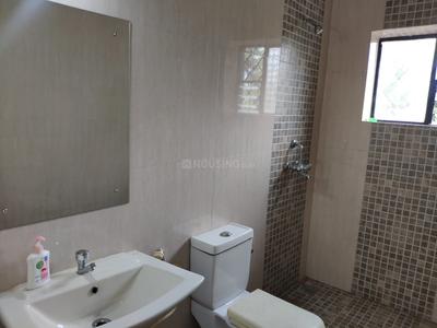 Bathroom Image of 1614 Sq.ft 3 BHK Villa for rent in Divar Island Goa for Rs. 70000