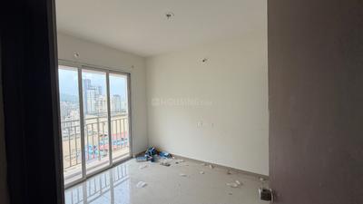 Bedroom Image of 651 Sq.ft 2 BHK Apartment / Flat for sale in Puraniks Grand Central, Thane West Thane for Rs. 12000000