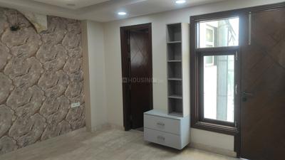 Bedroom Image of 2250 Sq.ft 4 BHK Builder Floor for sale in Vikaspuri New Delhi for Rs. 40000000