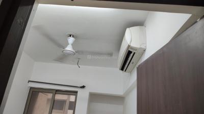 Bedroom Image of 785 Sq.ft 1.5 BHK Apartment / Flat for rent in Lodha Splendora, Thane West Thane for Rs. 20000
