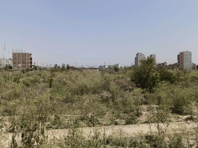 Image of 32 Sq.ft Residential Plot / Land for sale in Rohini Sector 28, New Delhi for Rs. 6000000