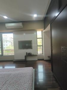 Bedroom Image of 4400 Sq.ft 4 BHK Apartment / Flat for sale in Bodakdev Ahmedabad for Rs. 60000000