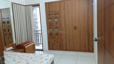 Bedroom Image of 750 Sq.ft 2 BHK Apartment / Flat for rent in SV Precious Gold, Radhika Park Rajkot for Rs. 16000