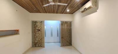 Hall Image of 2410 Sq.ft 4 BHK Duplex for sale in Swaraj Homes Pocket C RWA Sarita Vihar, Sarita Vihar New Delhi for Rs. 35100000