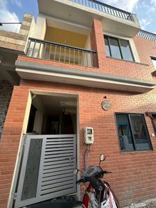 Image of 3000 Sq.ft 4 BHK Independent House for rent in Bapunagar, Ahmedabad for Rs. 35000