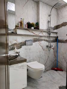 Bedroom Three Image of 1850 Sq.ft 4 BHK Apartment / Flat for sale in Runwal Elegante, Andheri West Mumbai for Rs. 87500000