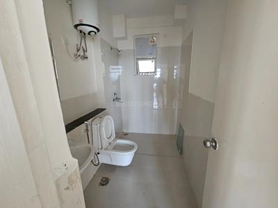 Bathroom Image of 1554 Sq.ft 3 BHK Apartment / Flat for sale in Sector 129 Noida for Rs. 14500000
