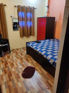 Bedroom Image of 550 Sq.ft 1 BHK Independent House for rent in Bageswari Colony Gaya for Rs. 3500