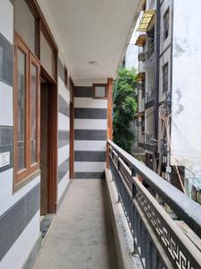 Bedroom One Image of 1300 Sq.ft 4 BHK Apartment / Flat for sale in Chandra Park New Delhi for Rs. 10500000