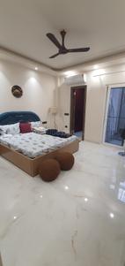 Bedroom Image of 2500 Sq.ft 3 BHK Builder Floor for rent in Sector 46 Noida for Rs. 100000