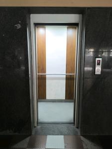 Lift Image of 1500 Sq.ft 3 BHK Apartment / Flat for rent in Skandasri Paradise, Nayandahalli Bengaluru for Rs. 30000