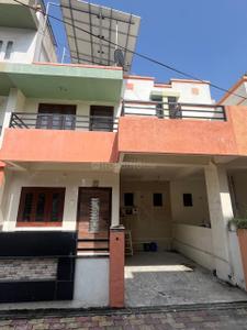 Image of 2500 Sq.ft 4 BHK Independent House for rent in Adajan, Surat for Rs. 35000