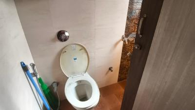 Image of 700 Sq.ft 2 BHK Apartment / Flat for rent in Raheja Panchsheel 3, Malad East, Mumbai for Rs. 62000