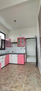 Kitchen Image of 1550 Sq.ft 3 BHK Apartment / Flat for rent in Chitaipur Varanasi for Rs. 25000