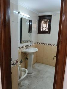 Image of 1500 Sq.ft 3 BHK Apartment / Flat for sale in Alaknanda, New Delhi for Rs. 35500000