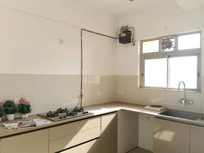 Kitchen Image of 850 Sq.ft 2 BHK Apartment / Flat for rent in Hiranandani Rodas Enclave, Hiranandani Estate Thane for Rs. 50000