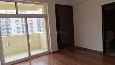 Bedroom Image of 1420 Sq.ft 3.5 BHK Apartment / Flat for sale in Amrapali Silicon City, Sector 76 Noida for Rs. 15600000