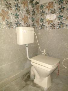 Bedroom One Image of 900 Sq.ft 2 BHK Apartment / Flat for sale in Shalimar Garden Ghaziabad for Rs. 5200000