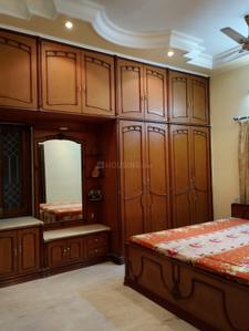 Bedroom Image of 2000 Sq.ft 3 BHK Independent House for rent in Salt Lake City Kolkata for Rs. 50000