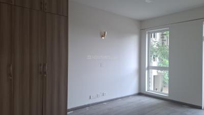 Bedroom Image of 2300 Sq.ft 3 BHK Builder Floor for rent in Ireo The Corridors, Sector 67 Gurgaon for Rs. 60000