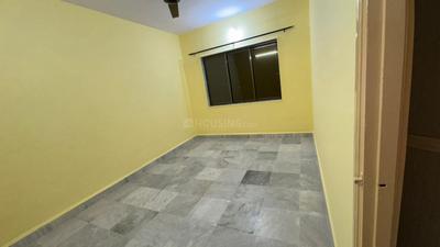Hall Image of 575 Sq.ft 1 BHK Apartment / Flat for rent in Aarti Awashkar Complex, Kandivali West Mumbai for Rs. 29000
