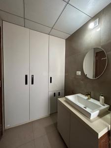 Image of 2150 Sq.ft 3 BHK Apartment / Flat for rent in New Alkapuri, Vadodara for Rs. 45000