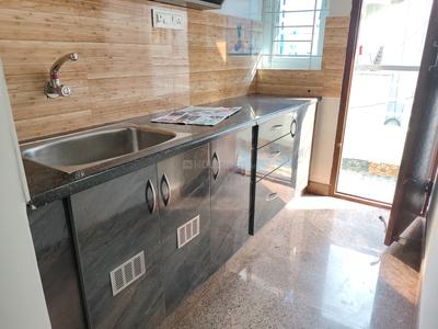 Kitchen Image of 600 Sq.ft 1 BHK Builder Floor for rent in Kaggadasapura Bengaluru for Rs. 20000