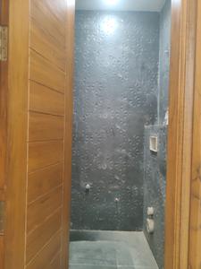 Common Bathroom Image of 1305 Sq.ft 3 BHK Builder Floor for sale in Green Field Colony Faridabad for Rs. 15000000