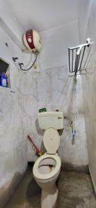 Bathroom Image of 1460 Sq.ft 3 BHK Apartment / Flat for sale in Airport Gate No 2 Kolkata for Rs. 5400000