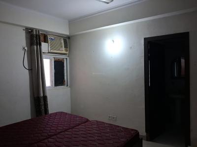 Bedroom Image of 1474 Sq.ft 3.5 BHK Apartment / Flat for sale in Amrapali Zodiac, Sector 120 Noida for Rs. 14800000