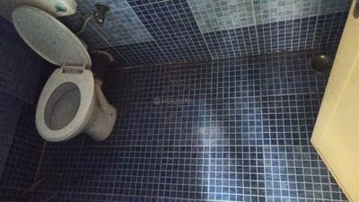 Hariom Hari Sai Nagar Bathroom One 4