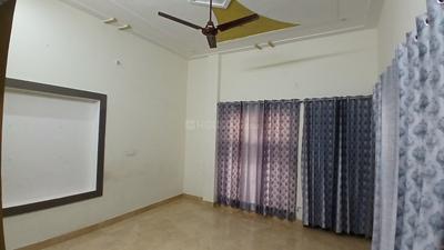 Bedroom Image of 900 Sq.ft 3 BHK Independent House for rent in Sanskriti Lok Colony Dehradun for Rs. 13000