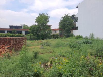 Image of 693 Sq.ft Residential Plot / Land for sale in DLF Alameda, Sector 71, Gurgaon for Rs. 207900000