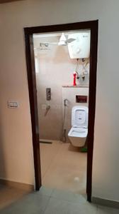 Bathroom Image of 1600 Sq.ft 3 BHK Apartment / Flat for sale in Purvanchal Bhagirathi Apartments, Sector 62 Noida for Rs. 17000000