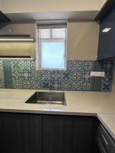 Kitchen Image of 560 Sq.ft 1 BHK Apartment / Flat for rent in Eroor Kochi for Rs. 35000