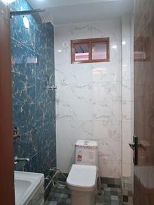 Common Bathroom Image of 600 Sq.ft 2 BHK Builder Floor for sale in Dwarka Mor New Delhi for Rs. 3800000