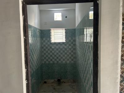 Bathroom Image of 1150 Sq.ft 3 BHK Apartment / Flat for sale in North Dum Dum Bediapara Kolkata for Rs. 4000000