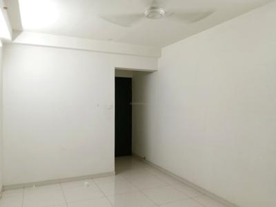 Living Room Image of 650 Sq.ft 2 BHK Apartment / Flat for rent in Godrej Emerald, Kasarvadavali Thane for Rs. 25639