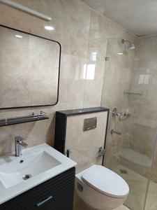 Bathroom Image of 3000 Sq.ft 3.5 BHK Apartment / Flat for sale in Sumadhura The Olympus, Financial District Hyderabad for Rs. 41500000