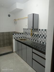 Kitchen Image of 750 Sq.ft 2 BHK Apartment / Flat for rent in Swarna Griha 4 Phase 1, Kakati Belagavi for Rs. 16000