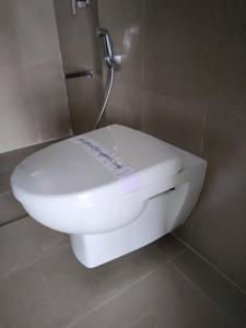 Common Bathroom Image of 1050 Sq.ft 2 BHK Apartment / Flat for sale in Runwal Forest Tower 1 To 4, Kanjurmarg West Mumbai for Rs. 20500000