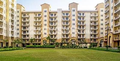 Image of 1450 Sq.ft 3.5 BHK Apartment / Flat for sale in Emaar Palm Hills, Sector 77, Gurgaon for Rs. 18300000