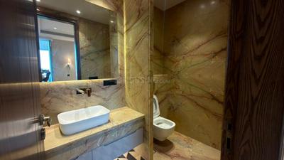 Image of 4950 Sq.ft 4 BHK Builder Floor for sale in New Friends Colony, New Delhi for Rs. 137500000