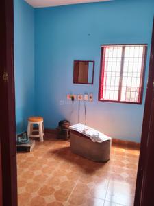 Bedroom Image of 850 Sq.ft 2 BHK Builder Floor for rent in Korattur Chennai for Rs. 18000