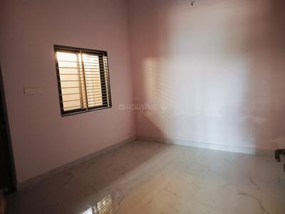 Bedroom Image of 1250 Sq.ft 2 BHK Builder Floor for rent in Mahamaya Galaxy Greens, Vidhan Sabha Road Raipur for Rs. 14000